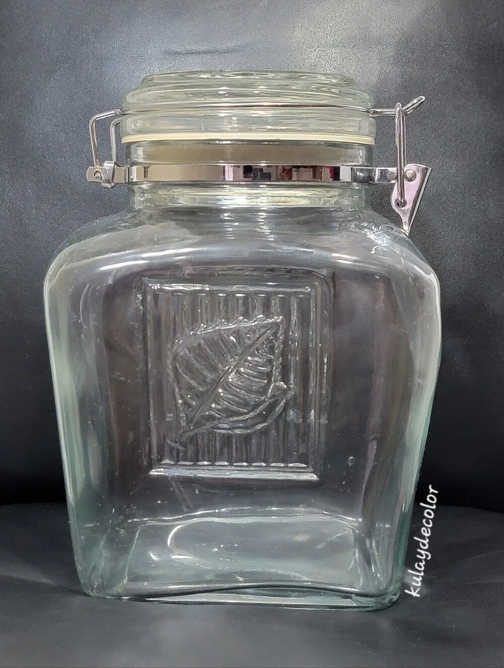 Vintage Large Glass Canister Embossed Leaf Hermetic Jar Hinged Bail Lid 8.75